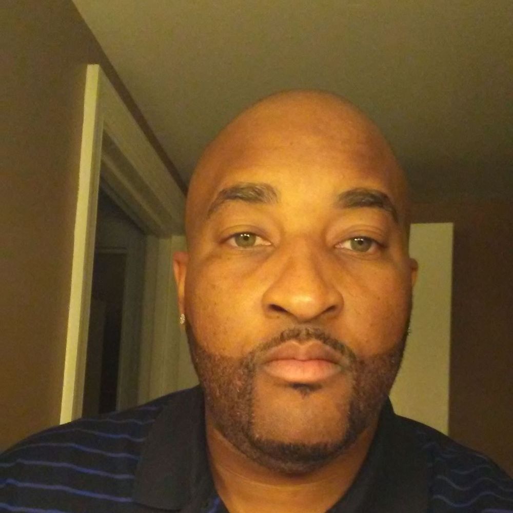 Meet your Posher, Dee